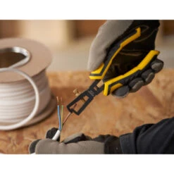 Stanley Dynagrip Striptang 150mm 11 Stanley Dynagrip Striptang 150mm -Kwaliteit Gereedschapswinkel 123 1201