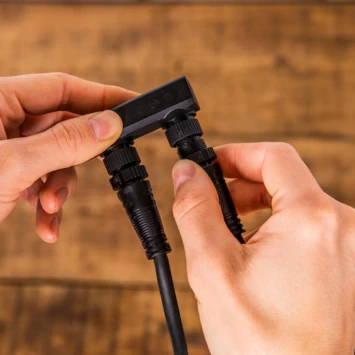 Philips HUE Voedingskabel Voor Buiten 100W 7 Philips HUE Voedingskabel Voor Buiten 100W - Afbeelding 5