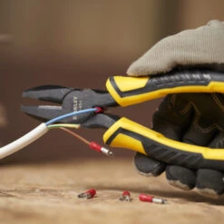 Stanley Combinatietang Dynagrip 150 Mm -Kwaliteit Gereedschapswinkel 123 1552