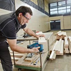 Bosch Professional Accu Decoupeerzaag GST 12V-70 (zonder Accu) 8 Bosch Professional Accu Decoupeerzaag GST 12V-70 (zonder Accu) -Kwaliteit Gereedschapswinkel 123 2390