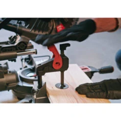 SKIL Afkortzaag / Verstekzaag 216mm Met Trekfunctie En Laser 1310AA 1600W + Snelklem -Kwaliteit Gereedschapswinkel 123 2426