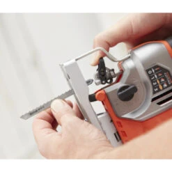Black & Decker BLACK+DECKER Decoupeerzaag BES610KAS-QS Incl 5 Zaagbladen -Kwaliteit Gereedschapswinkel 123 2698