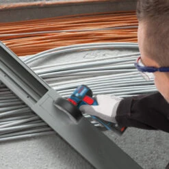 Bosch Professional Accu Haakse Slijper GWS 12V-76 (zonder Accu) -Kwaliteit Gereedschapswinkel 123 2784