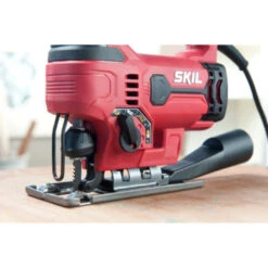 SKIL Decoupeerzaag 4530GA 550W + 7 Zaagbladen -Kwaliteit Gereedschapswinkel 123 3001