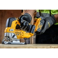 DeWalt 18V XR Decoupeeerzaag Brushless DCS334N-XJ (zonder Accu) -Kwaliteit Gereedschapswinkel 123 3251