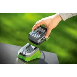 LUX Accu- En Lader Starterset 20V 2,0Ah -Kwaliteit Gereedschapswinkel 123 328