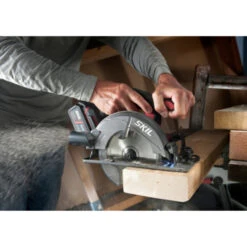 SKIL 20V Cirkelzaag 3550CA Brushless 61mm Incl. CT Zaagblad (zonder Accu) -Kwaliteit Gereedschapswinkel 123 3356