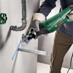 Bosch Reciprozaag PSA 700 E 11 Bosch Reciprozaag PSA 700 E -Kwaliteit Gereedschapswinkel 123 3456