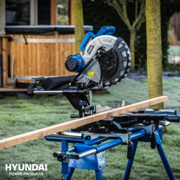 Hyundai Telescopische Afkortzaag / Verstekzaag 1800W 8 Hyundai Telescopische Afkortzaag / Verstekzaag 1800W - Afbeelding 6
