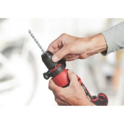 SKIL Klopboormachine Met Metalen Boorkop 6725AA 710W -Kwaliteit Gereedschapswinkel 123 4297