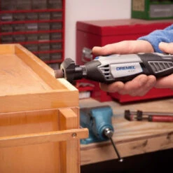 Dremel Multitool 4000JP Met 65-delige Accessoireset -Kwaliteit Gereedschapswinkel 123 4516