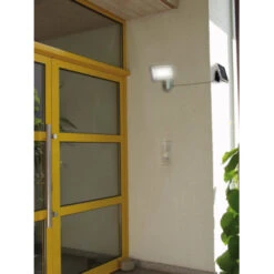 Brennenstuhl LED Breedstraler Solar Incl. Infrarood Bewegingsmelder -Kwaliteit Gereedschapswinkel 123 5650