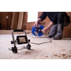 Brennenstuhl Led Bouwlamp 900 Lumen 9,9W IP65 24 Brennenstuhl Led Bouwlamp 900 Lumen 9,9W IP65 -Kwaliteit Gereedschapswinkel 123 5704