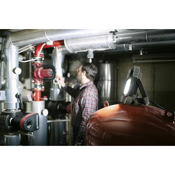 Brennenstuhl Mobiele Bluetooth LED-werklamp TORAN 5000 MB, IP54, 5000lm, 46W, 5m H07RN-F 3G1,5 11 Brennenstuhl Mobiele Bluetooth LED-werklamp TORAN 5000 MB, IP54, 5000lm, 46W, 5m H07RN-F 3G1,5 - Afbeelding 9