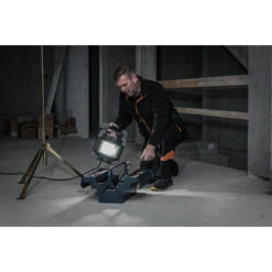 Brennenstuhl Mobiele Bluetooth LED-werklamp TORAN 3000 MB, IP55, 3000lm, 30W, 5m H07RN-F 2G1,0 -Kwaliteit Gereedschapswinkel 123 6177